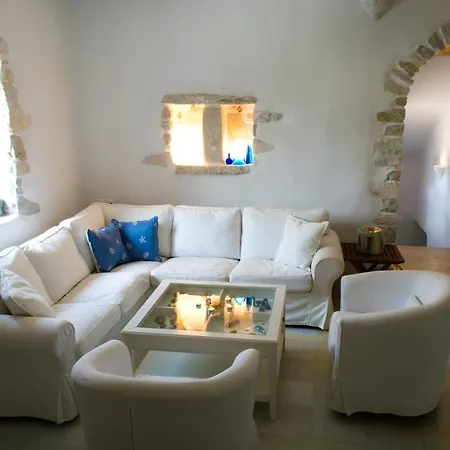 Kalma Santa Maria (Paros)