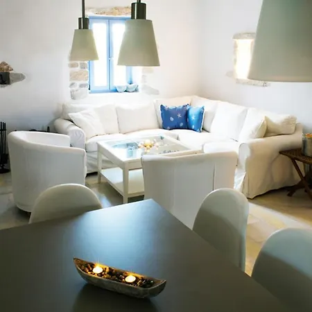 Kalma Santa Maria (Paros)